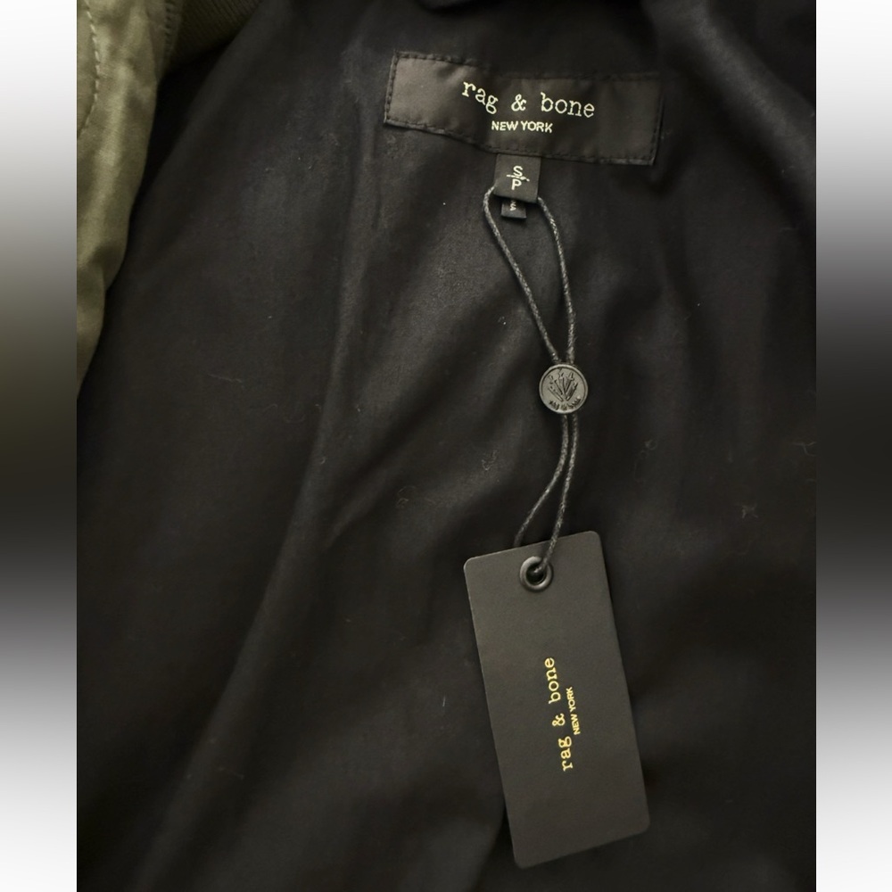NWT Rag & Bone Quilted Cotton Bomber Jacket - Olive Green
Size S - Picture 7 of 14